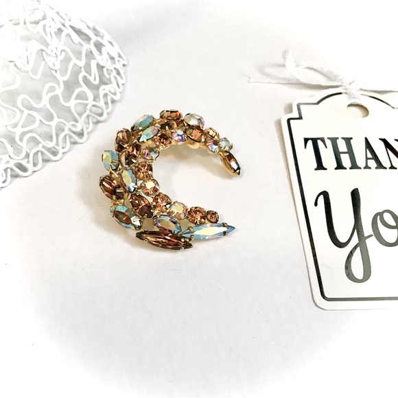 Vintage Amber Aurora Borealis Crescent brooch – unsigned Sherman style 2“ - Picture 2 of 7